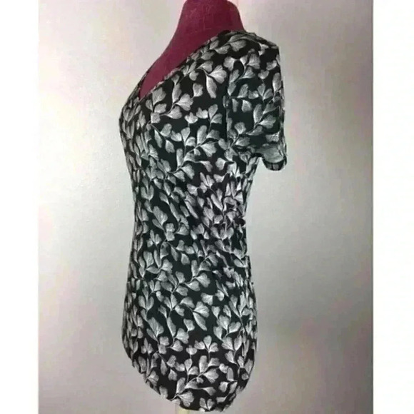 New Merona Black White Top V Neck 100 Cotton NWT - Picture 5 of 8